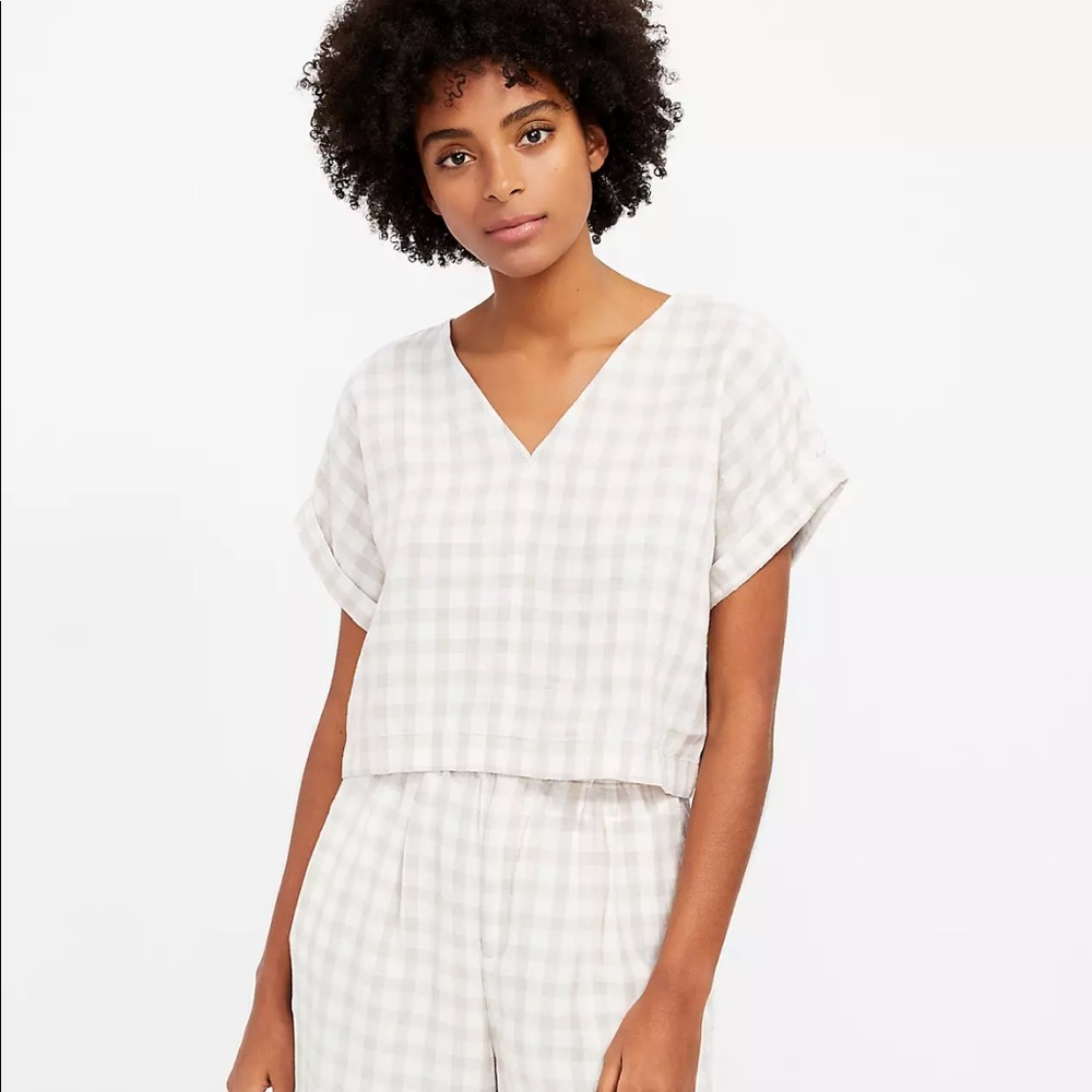 LOFT’s Lou & Grey Gingham Linen Top